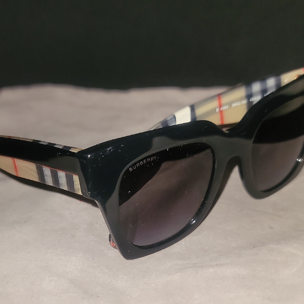 Burberry Black Sunglasses with Classic Plaid Temples